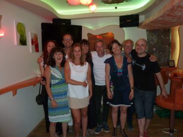 421320_10200989763199786_1650485624_n